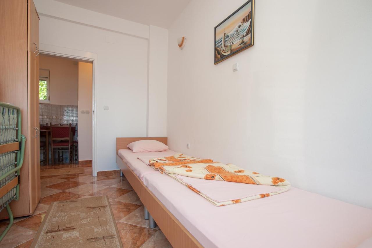 Onyx * Ulcinj